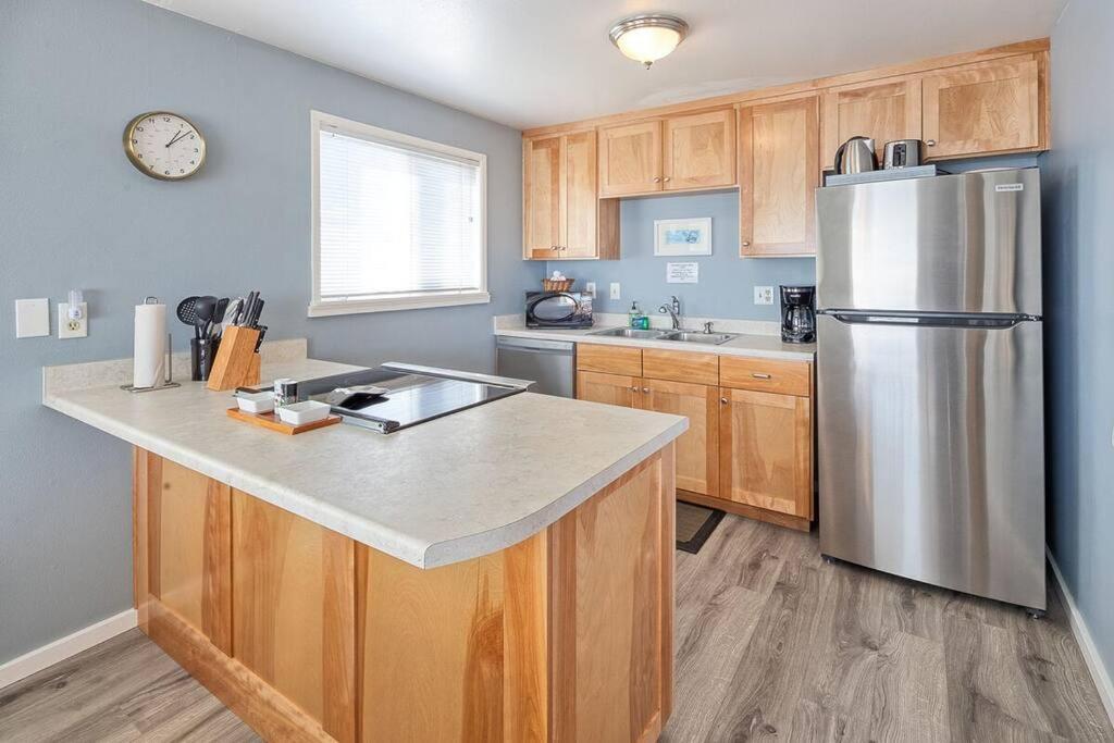 Ocean View Village Condo With Trails To Beaches 特立尼达 外观 照片